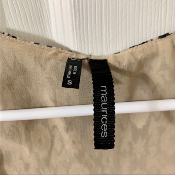 Maurices Split Back Layered Racerback Sleeveless Tank Black Tan Print Size Small - Picture 11 of 16
